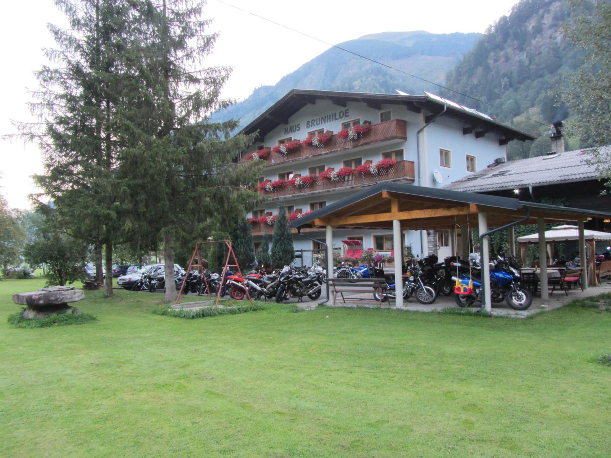 Haus Brunhilde Pensión Fusch an der Grossglocknerstrasse